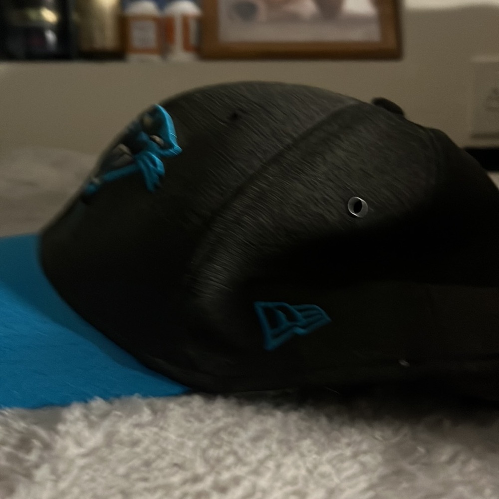 Carolina Panthers hat - Picture 2 of 4